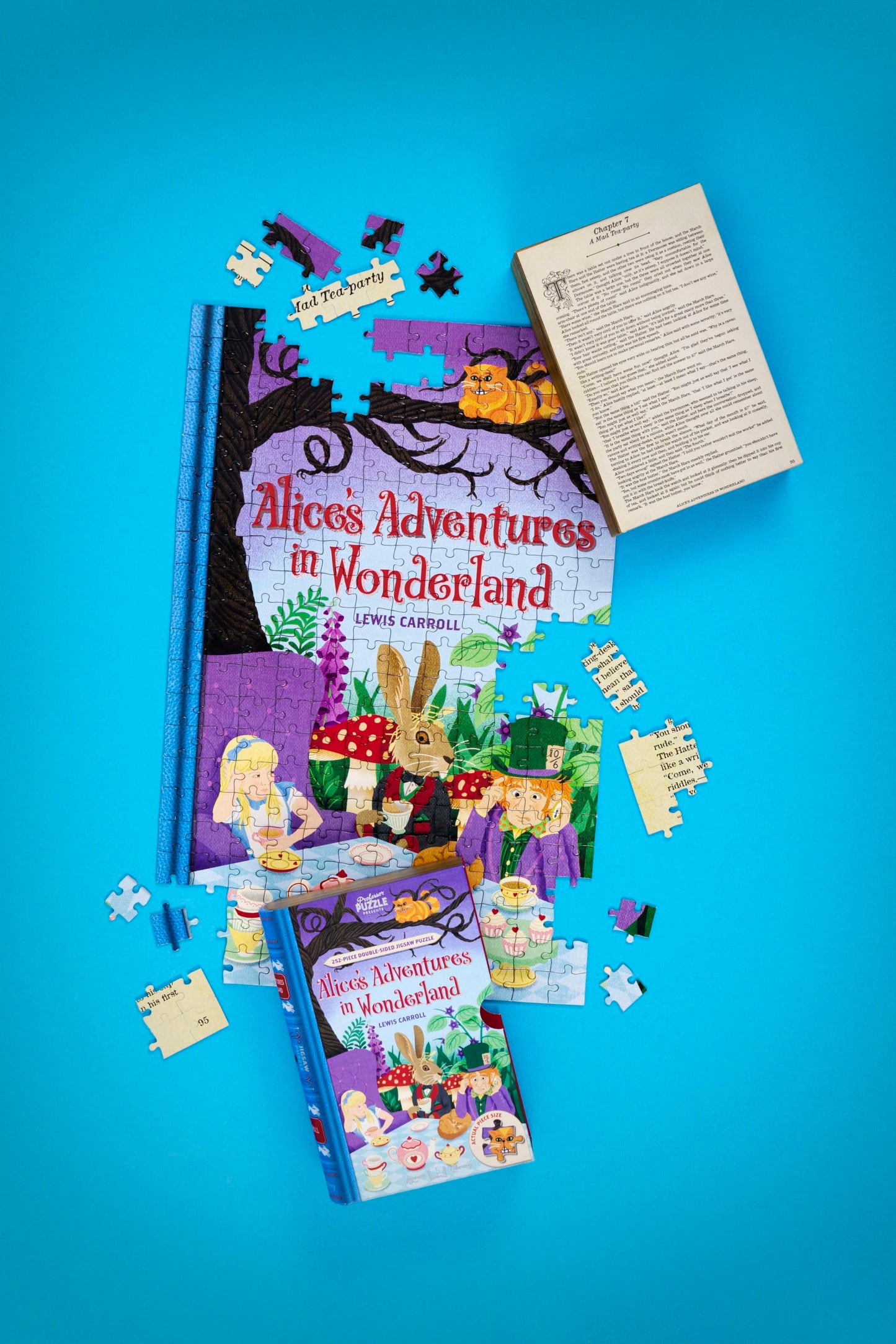 Bokpussel Alice in Wonderland - dubbelsidigt pussel 252 bitar